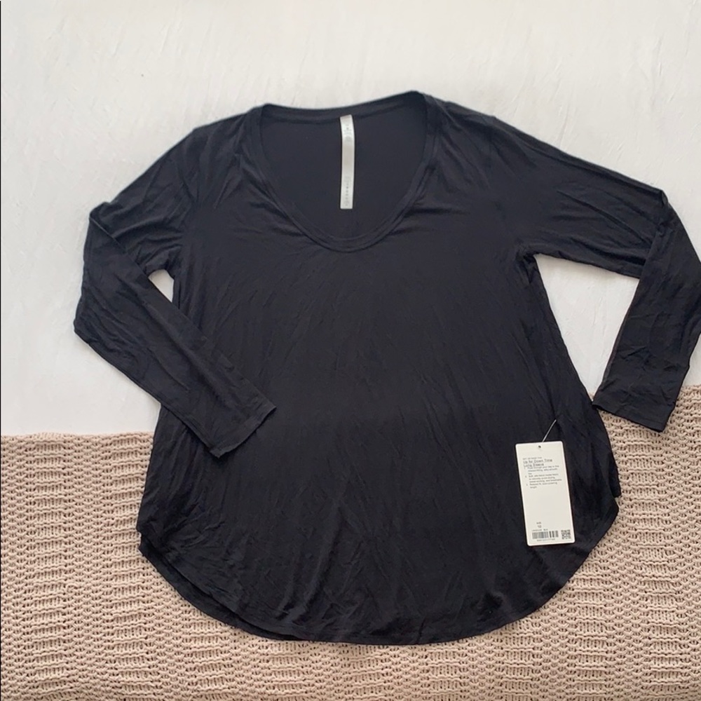 NWT LULULEMON Up for Down Time Long Sleeve